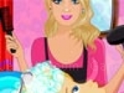 Jouer à Tinkerbell At Barbie Hair Salon