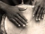 Jouer à Jigsaw: drumming hands