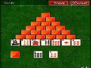 Jouer à Pyramid solitaire classic