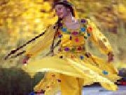 Jouer à Tajik dress