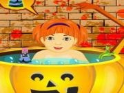 Jouer à Halloween baby bathing