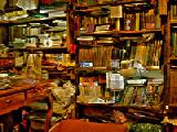 Jouer à Messy store room objects