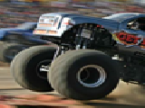 Jouer à Mosnter truck long jump