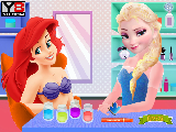 Jouer à Elsa cosmetic salon