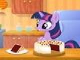 Jouer à Twilight sparkle cooking red velvet cake