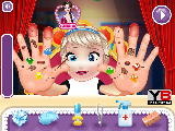 Jouer à Baby elsa hand doctor