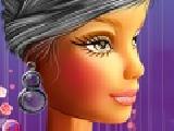 Jouer à Barbie fashion makeover with earrings