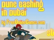 Jouer à Dune bashing in Dubai